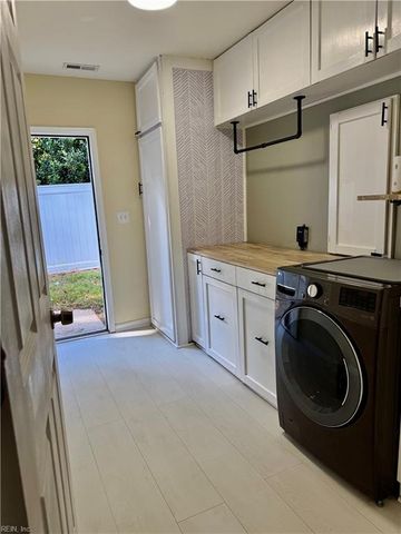 4700 Victory RD, Virginia Beach, VA 23455