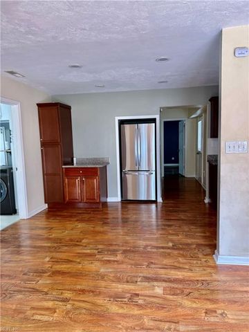4700 Victory RD, Virginia Beach, VA 23455