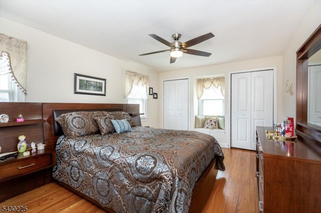 136 Sunset Ave, North Arlington Boro, NJ 07031