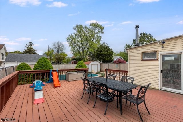 136 Sunset Ave, North Arlington Boro, NJ 07031