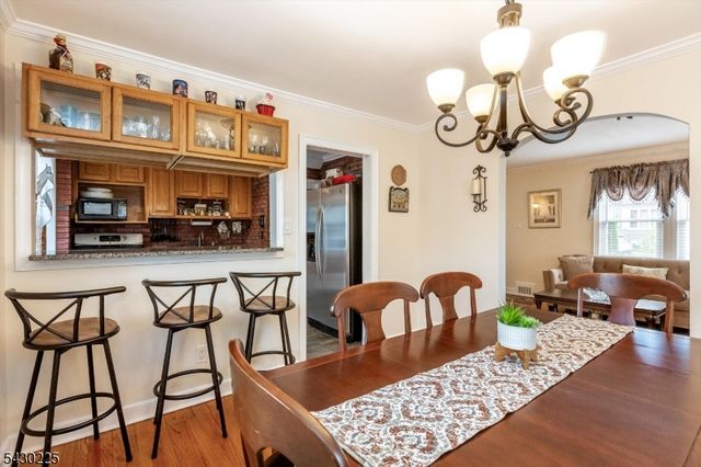 136 Sunset Ave, North Arlington Boro, NJ 07031