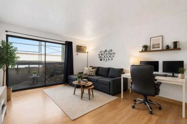 6725 Mission Gorge Rd 204B, San Diego, CA 92120