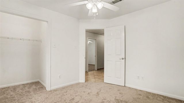 718 Fairfield Avenue, La Porte, TX 77571