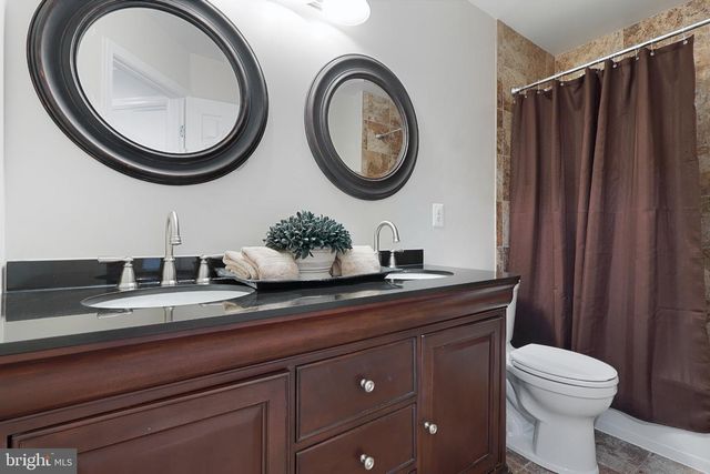 43320 MIDDLECOFF, Chantilly, VA 20152