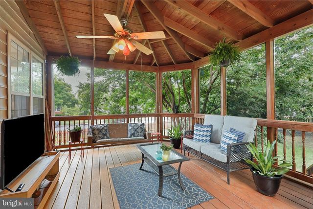 43320 MIDDLECOFF, Chantilly, VA 20152