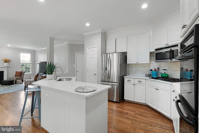 43320 MIDDLECOFF, Chantilly, VA 20152