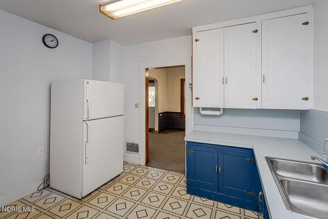 4314 Commonwealth Avenue, Toledo, OH 43612