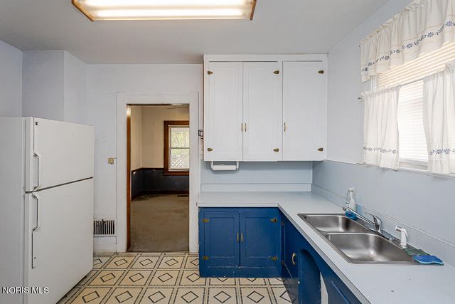 4314 Commonwealth Avenue, Toledo, OH 43612