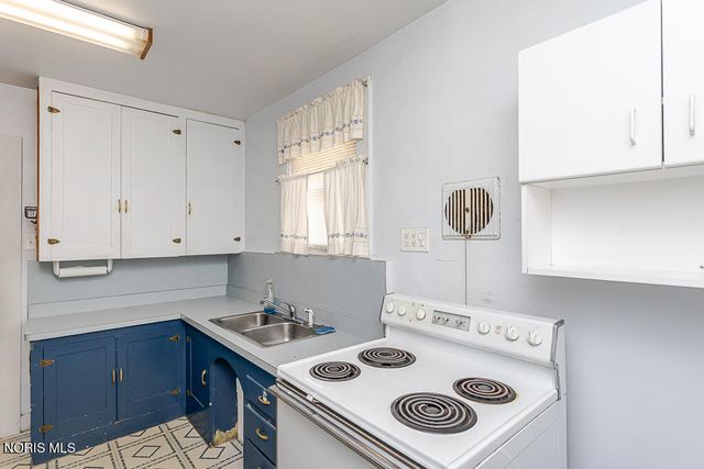 4314 Commonwealth Avenue, Toledo, OH 43612