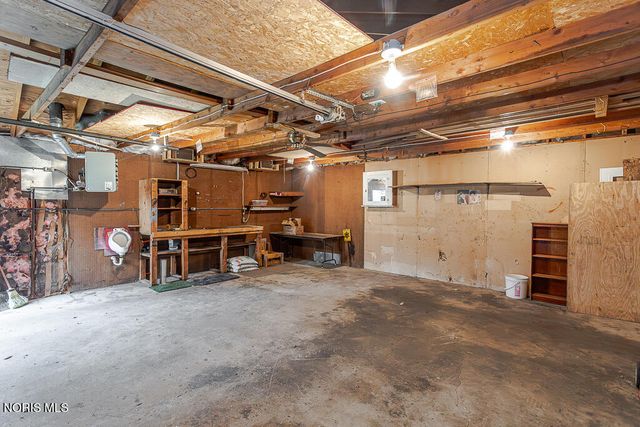 4314 Commonwealth Avenue, Toledo, OH 43612