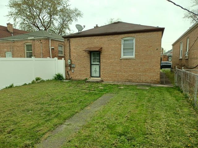14520 S Edbrooke Avenue, Riverdale, IL 60827