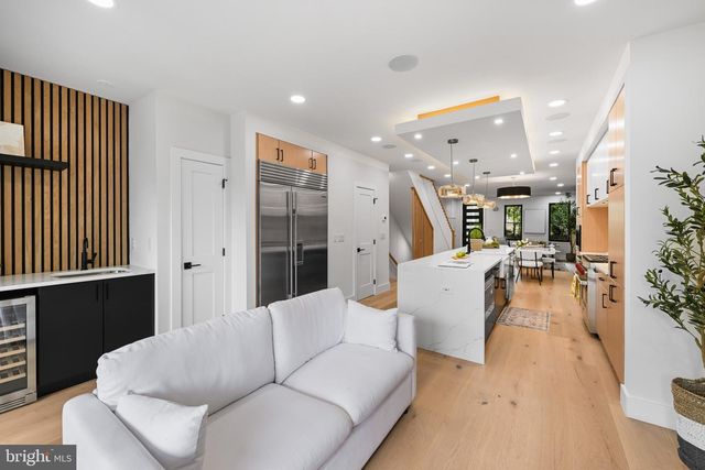 515 KENTUCKY AVE SE, Washington, DC 20003