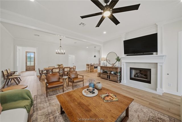 3520 Fairhope Way, Bryan, TX 77808