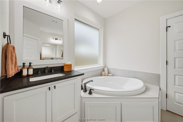 3520 Fairhope Way, Bryan, TX 77808