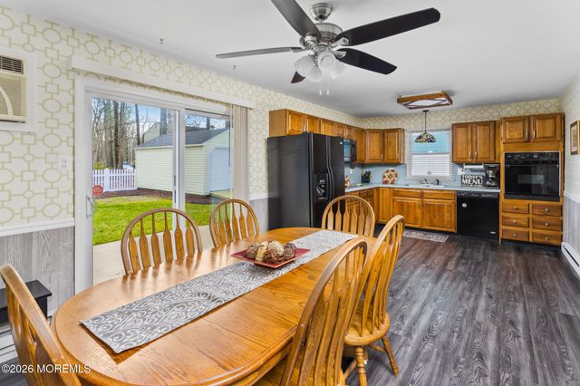 11 Shevchenko Avenue, Cream Ridge, NJ 08514