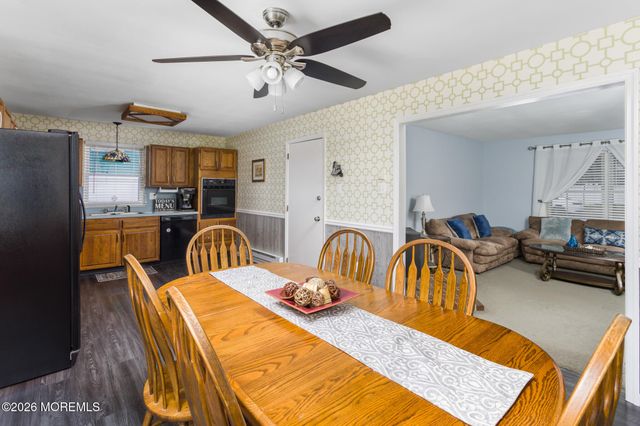 11 Shevchenko Avenue, Cream Ridge, NJ 08514