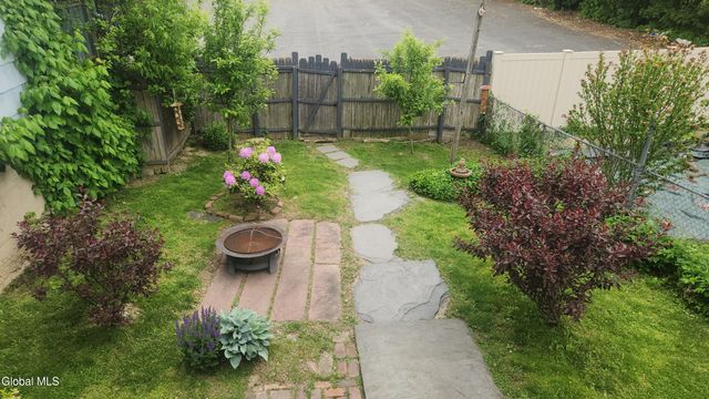 308 Delaware Avenue, Albany, NY 12209