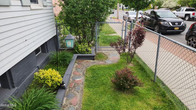 308 Delaware Avenue, Albany, NY 12209