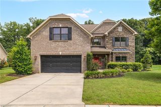1062 Old Stone Lane, Kernersville, NC 27284