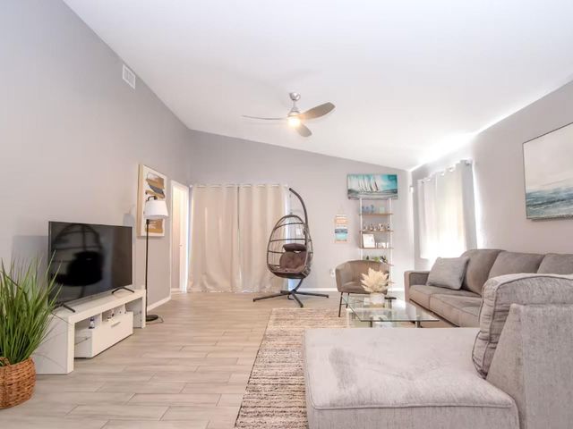 1004 OSAGE STREET, Clearwater, FL 33755