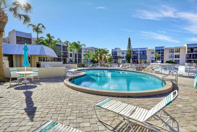 4 Royal Palm Way 6020, Boca Raton, FL 33432