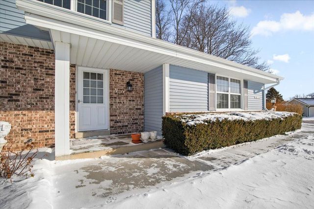 N48W26400 Bayberry COURT, Pewaukee, WI 53072