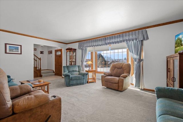 N48W26400 Bayberry COURT, Pewaukee, WI 53072