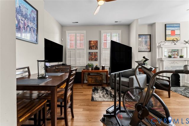 527 N 1st St, Richmond, VA 23219