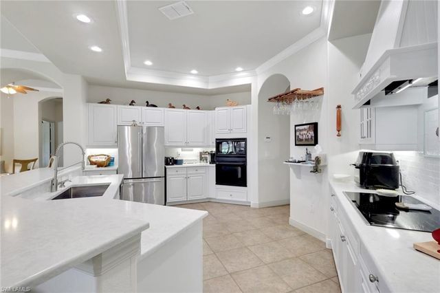 28565 Chianti TER, Bonita Springs, FL 34135