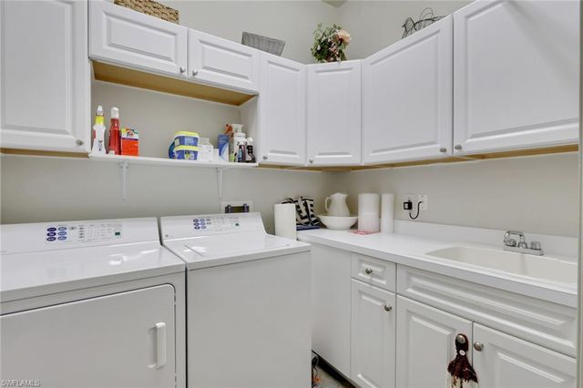 28565 Chianti TER, Bonita Springs, FL 34135