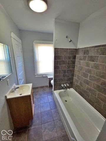 3132 Graceland Avenue, Indianapolis, IN 46208