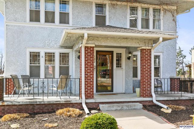 102 N 55 Street, Omaha, NE 68132