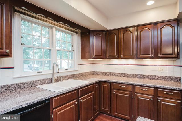 9724 ROBERT JAY WAY, Ellicott City, MD 21042