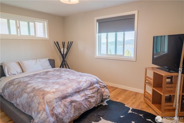 10861 Auburn Avenue S, Seattle, WA 98178