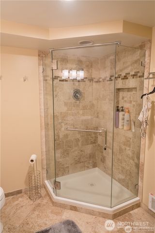 10861 Auburn Avenue S, Seattle, WA 98178