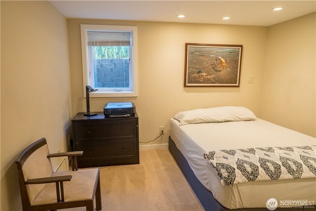 10861 Auburn Avenue S, Seattle, WA 98178