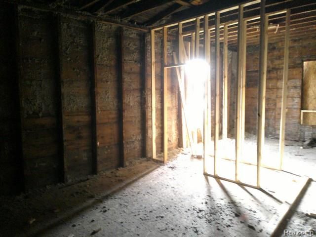 301 Chesaning Street, Update, MI 48655