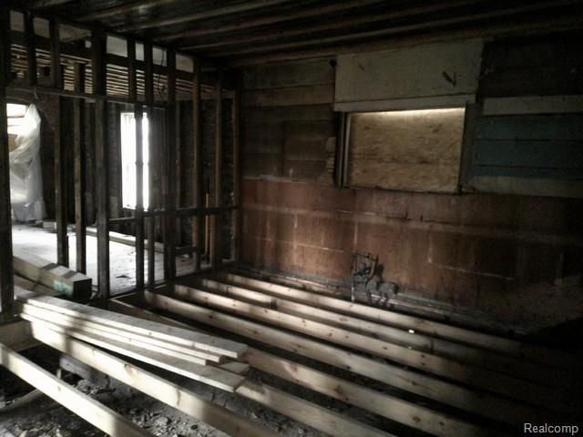 301 Chesaning Street, Update, MI 48655