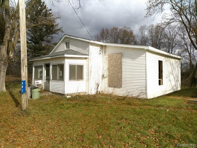301 Chesaning Street, Update, MI 48655