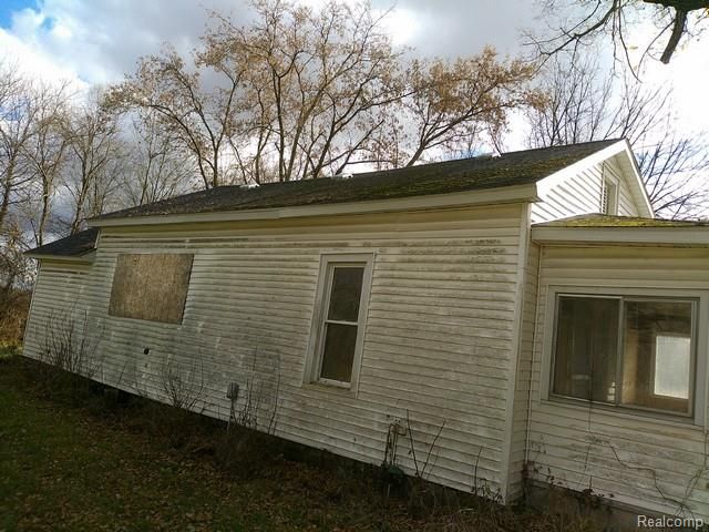 301 Chesaning Street, Update, MI 48655