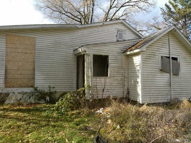 301 Chesaning Street, Update, MI 48655