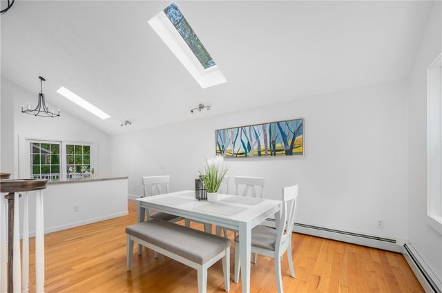 22 Hull Street, Jamestown, RI 02835
