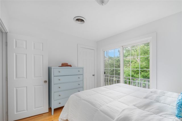 22 Hull Street, Jamestown, RI 02835