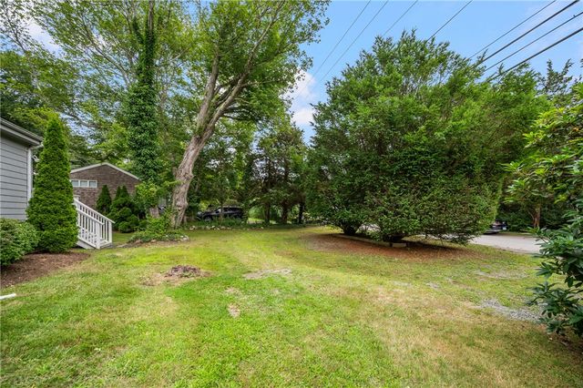22 Hull Street, Jamestown, RI 02835
