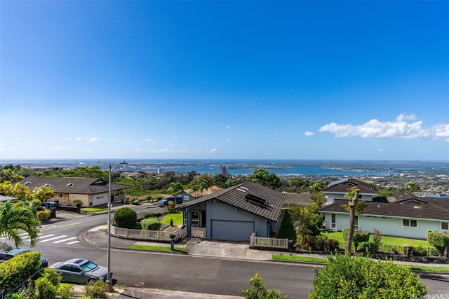 98-2026 Hapaki Street, Aiea, HI 96701