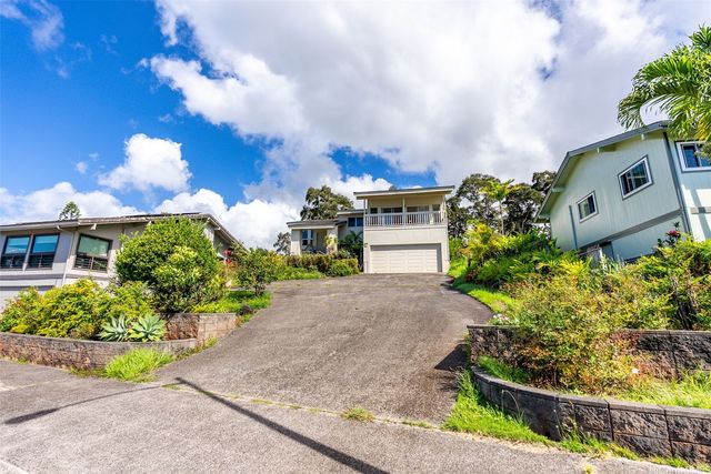 98-2026 Hapaki Street, Aiea, HI 96701