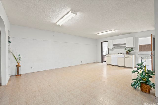 98-2026 Hapaki Street, Aiea, HI 96701