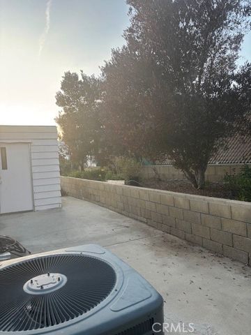 38676 Via Taffia, Murrieta, CA 92563