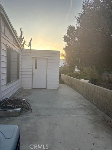 38676 Via Taffia, Murrieta, CA 92563