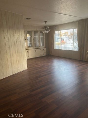 38676 Via Taffia, Murrieta, CA 92563